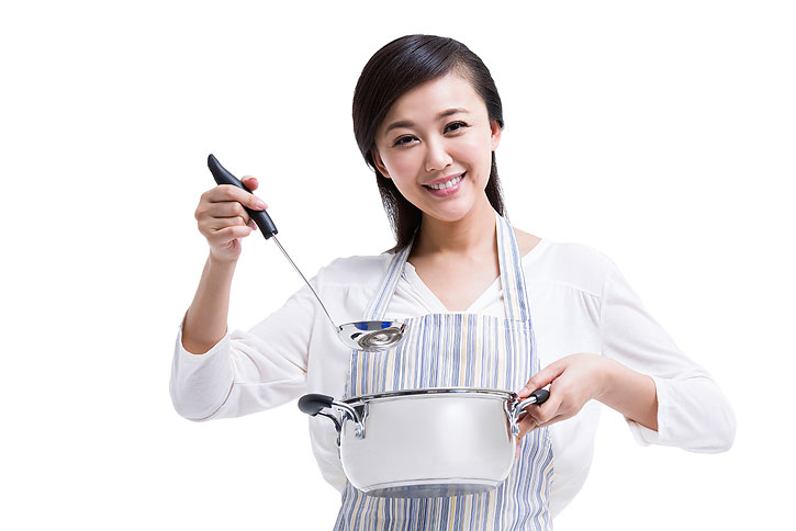 家庭主妇做饭