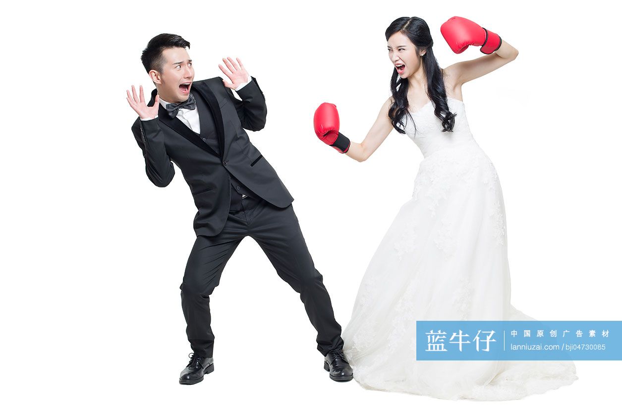 幽默的新娘和新郎