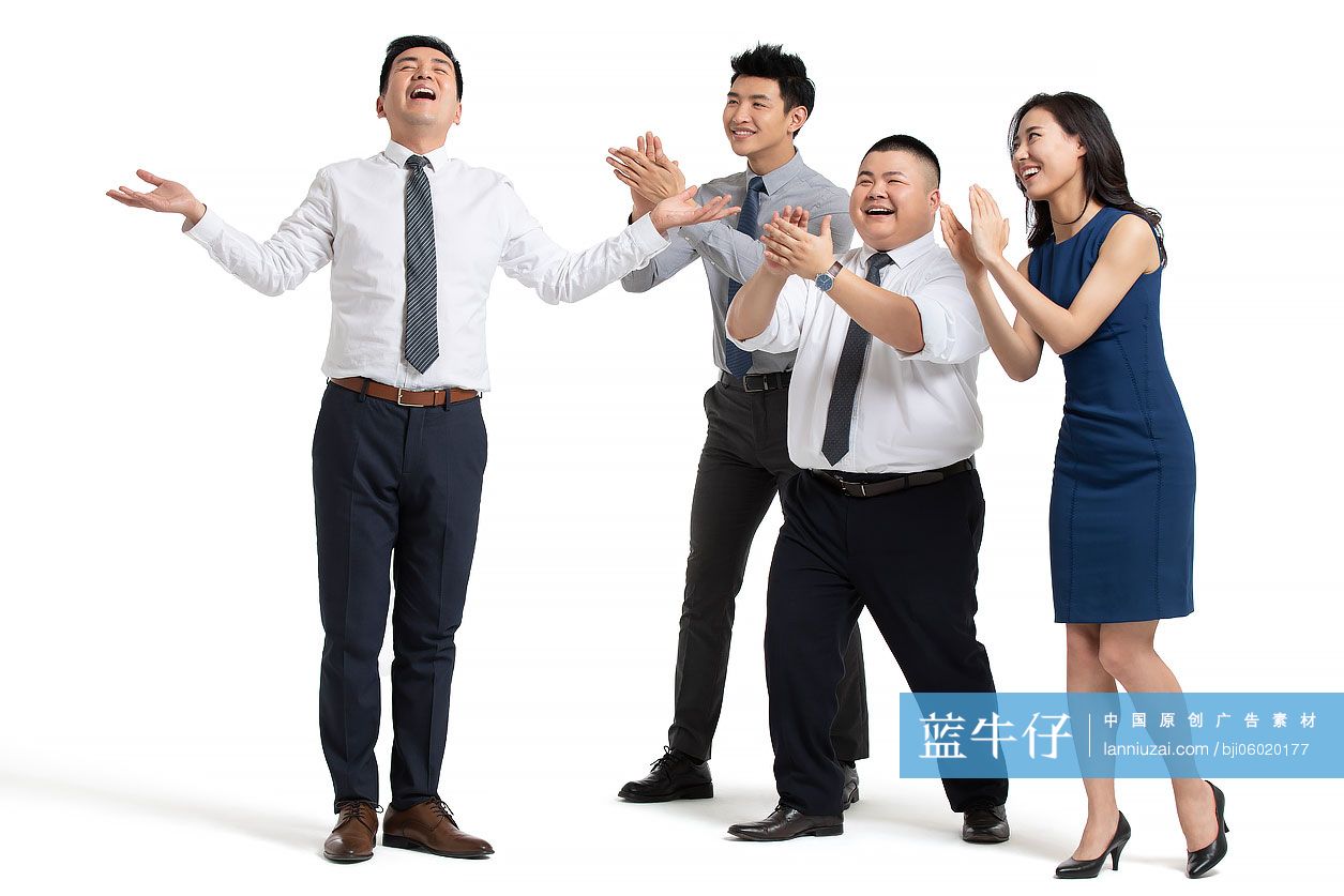 商务人士鼓掌庆祝
