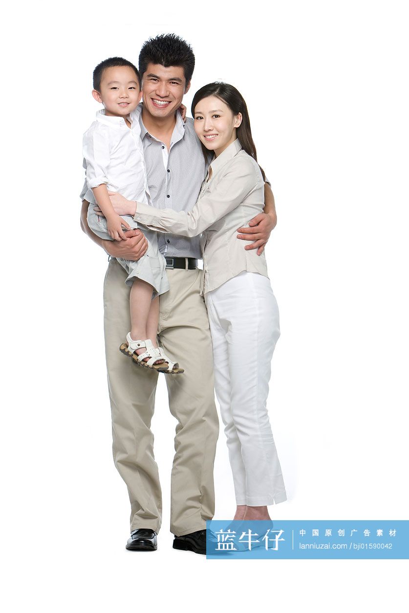 一家三口在一起