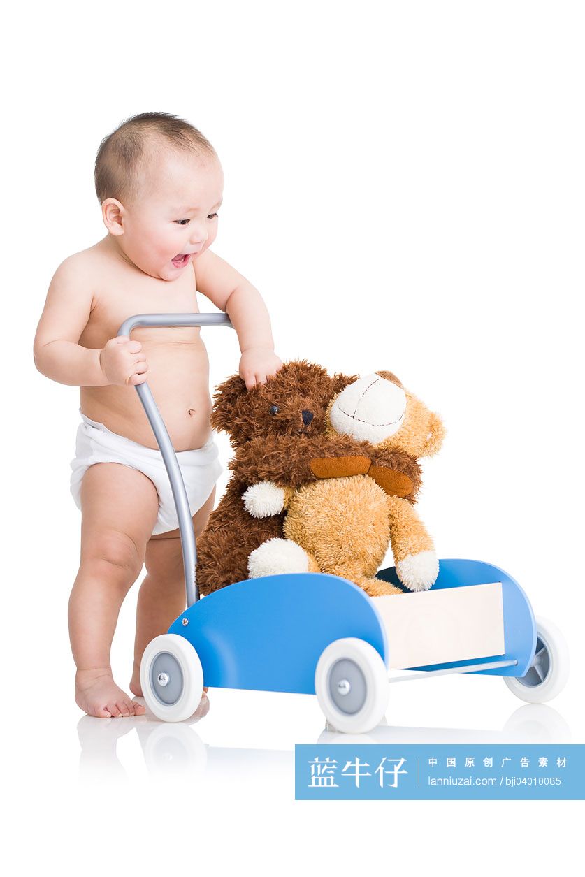 可爱的男婴和泰迪熊