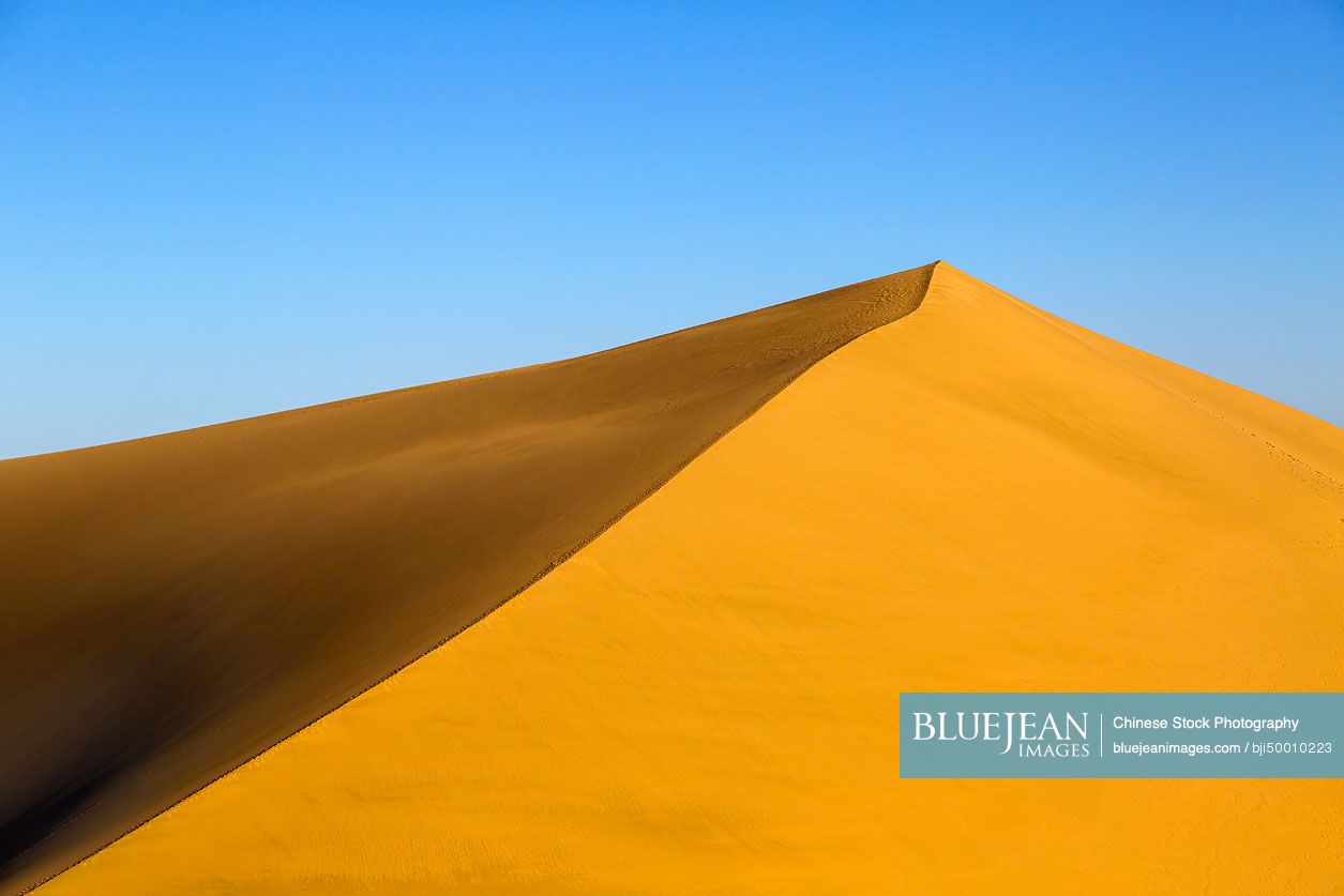 Mingsha mountain in Dunhuang, China