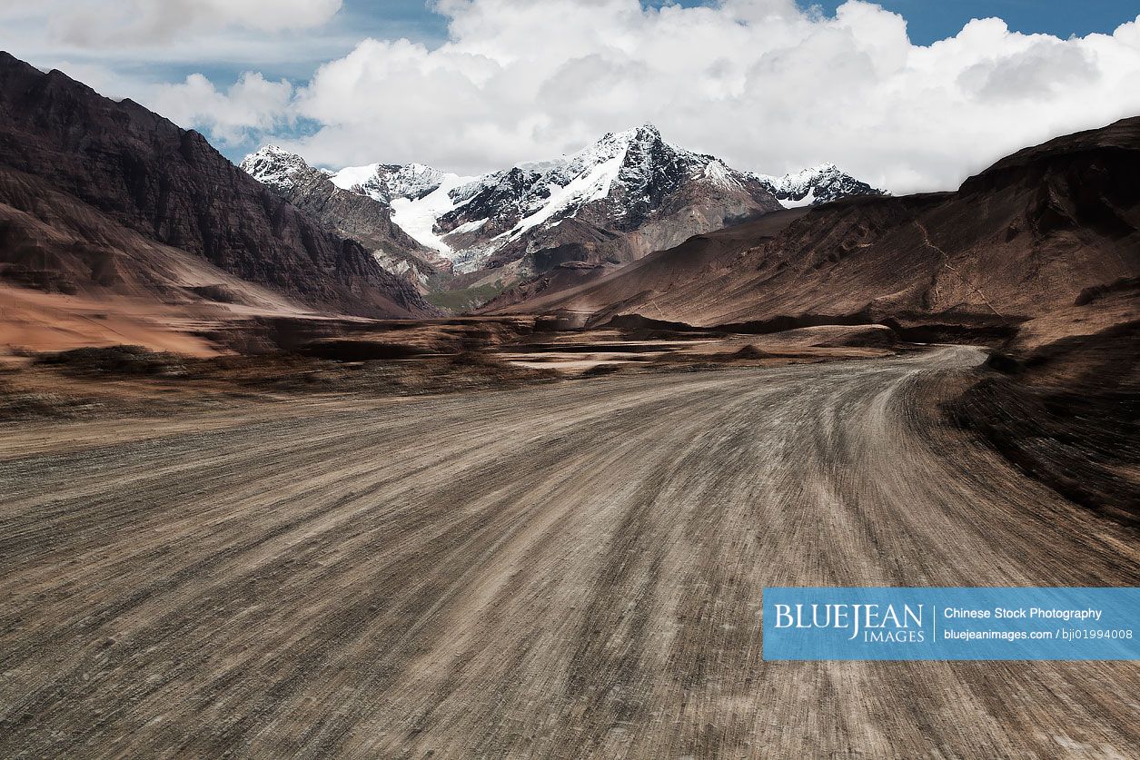 Highway in Tibet,China