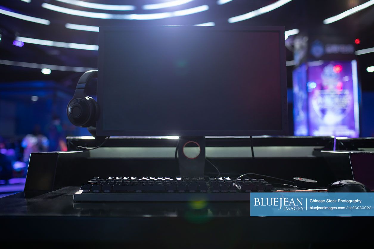 Computer in esports arena
