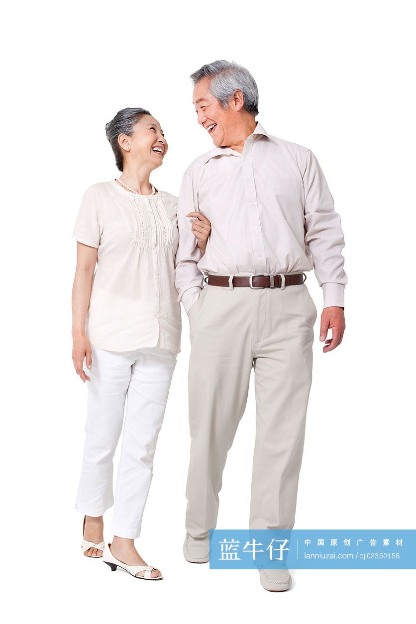 快乐的老年夫妇