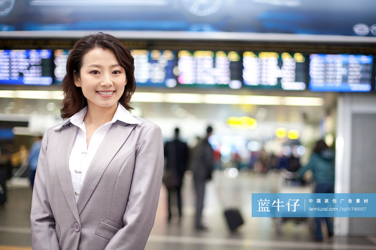 商务女士在机场