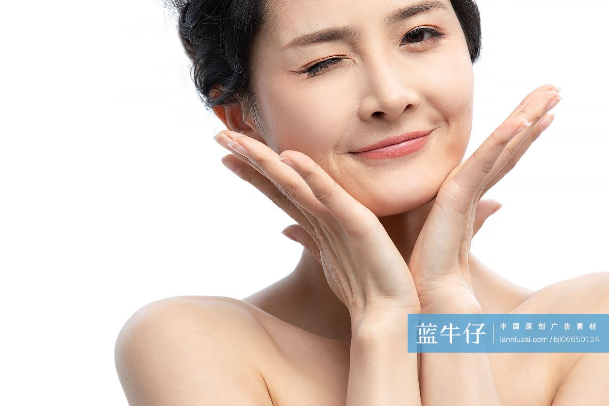 漂亮的年轻女子局部特写