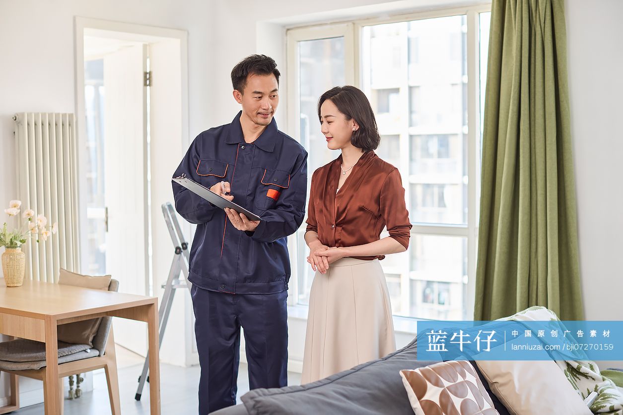 修理工让客户签字