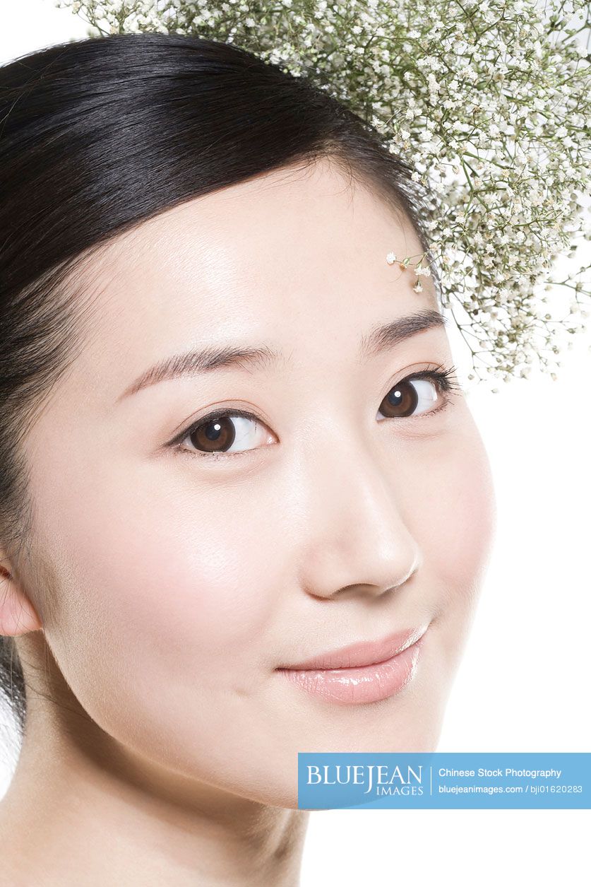 Beautiful young Chinese woman