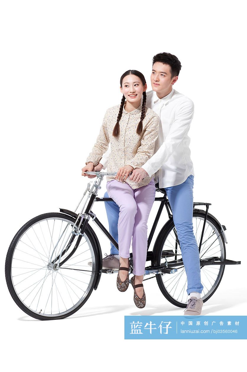 骑自行车的复古情侣