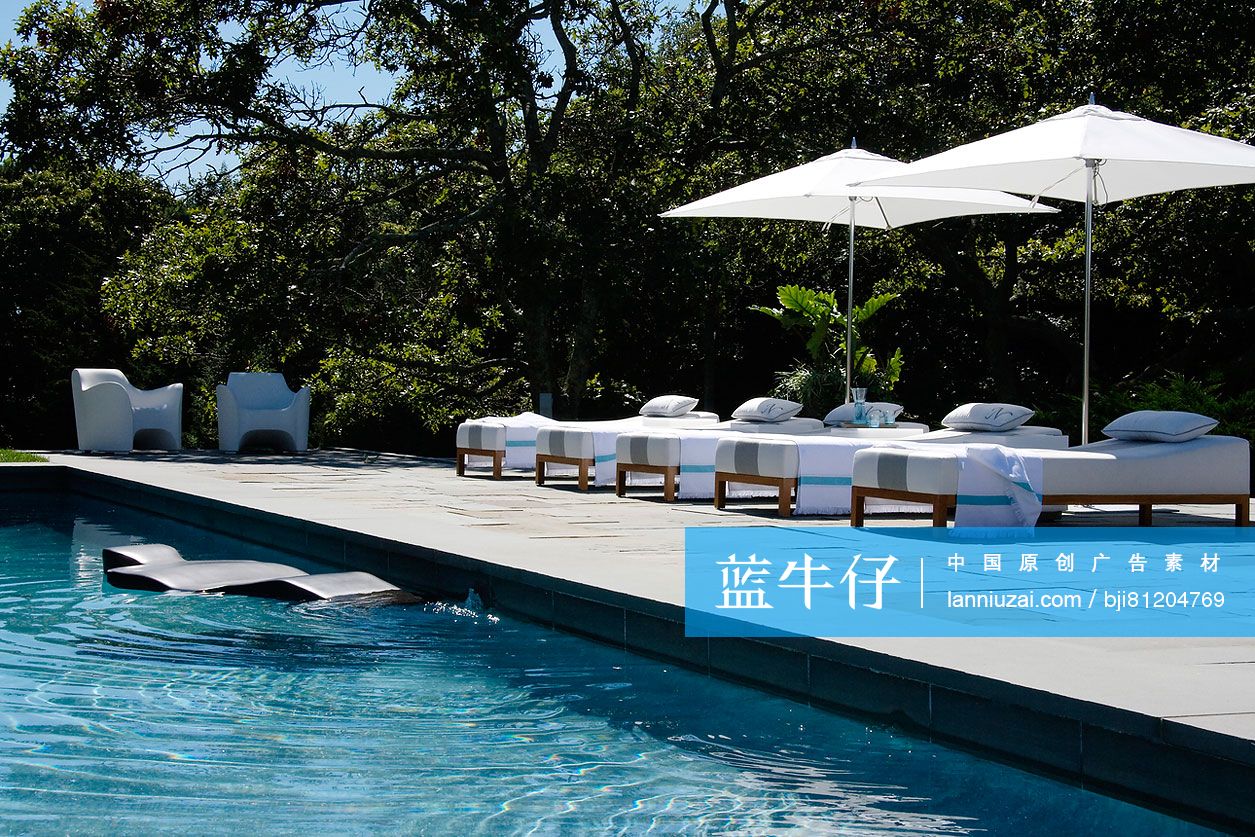 Rest beds by swimming pool