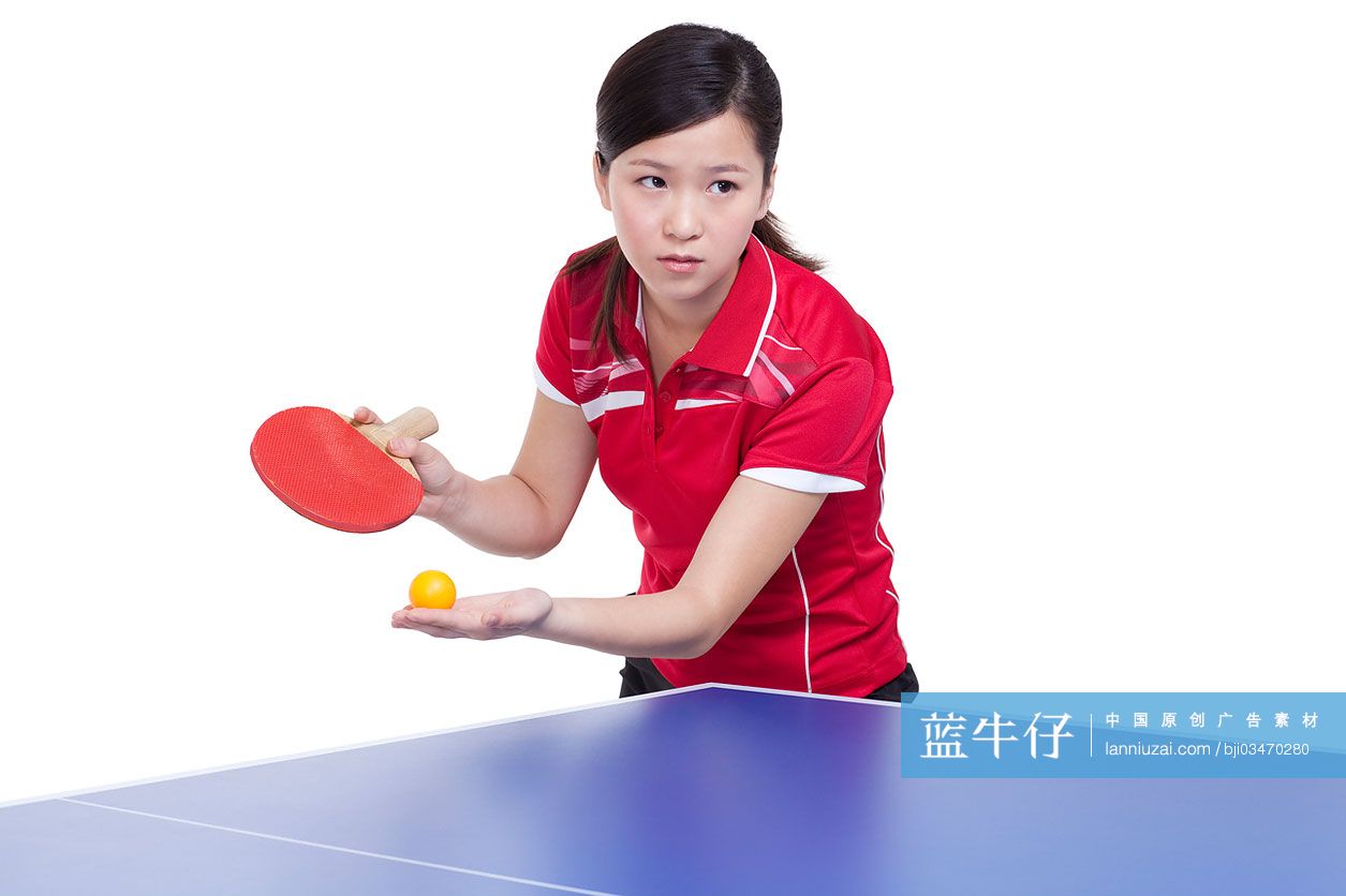 年轻的女子乒乓球运动员