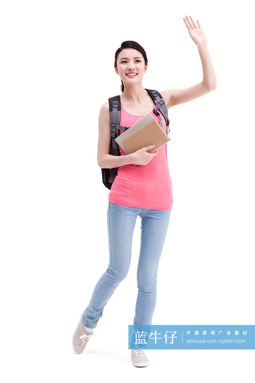快乐的大学女生挥手