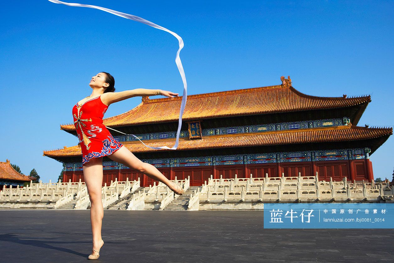 体操运动员在太庙