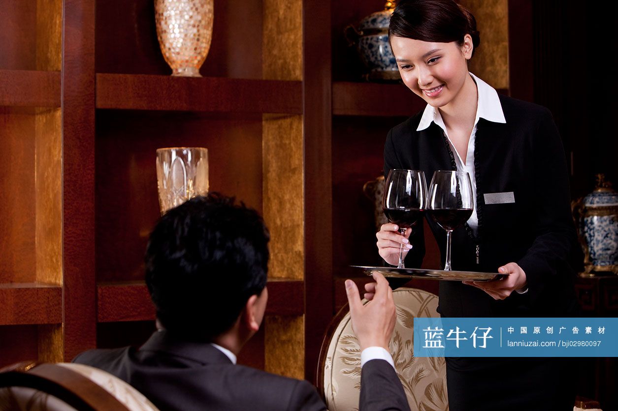 Image Of Professional Service Staff In Luxury Hotels Picture And HD ...