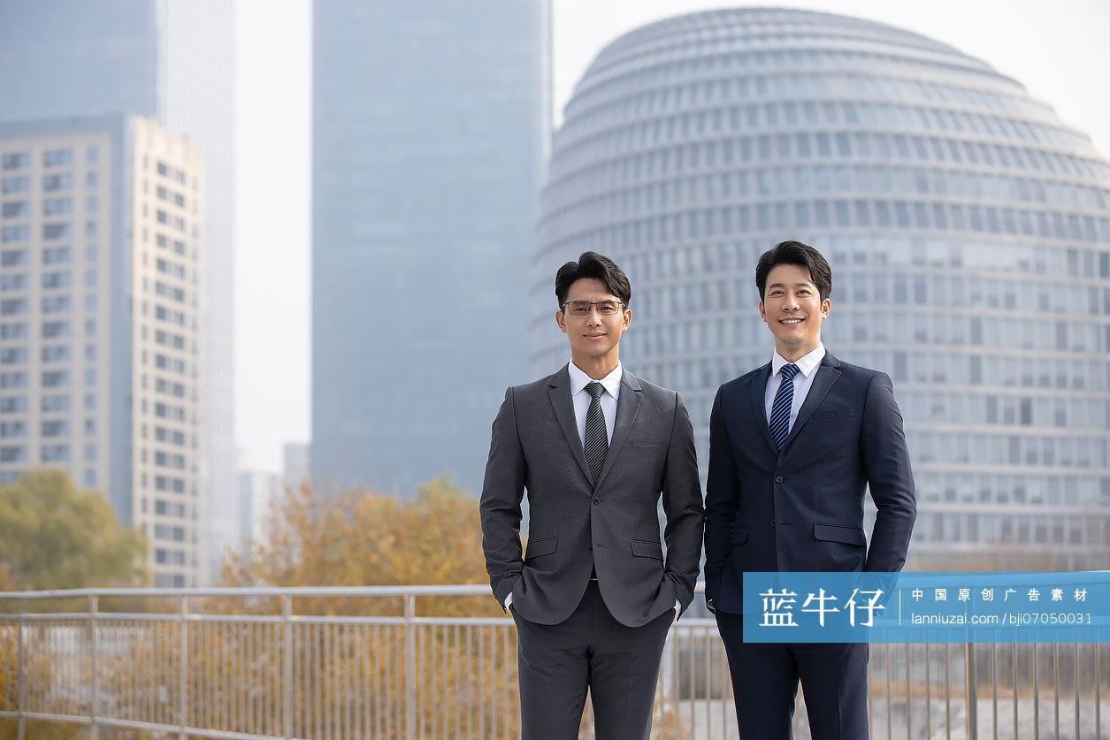 自信的商务男士肖像