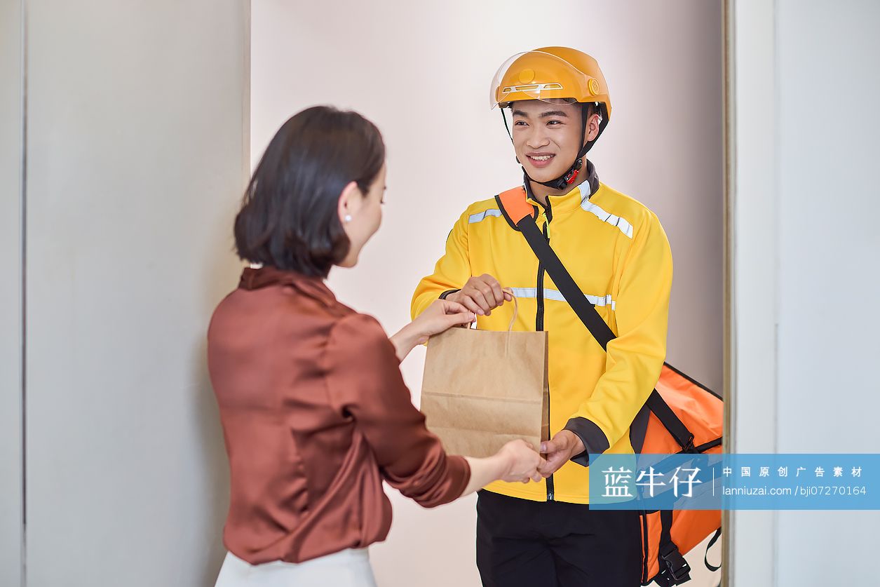 外卖员送外卖
