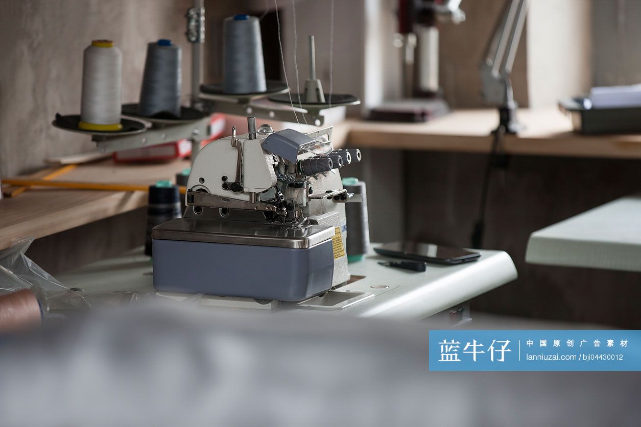 缝纫机