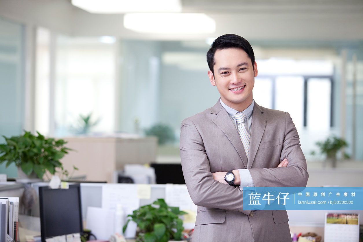 自信的商务男士