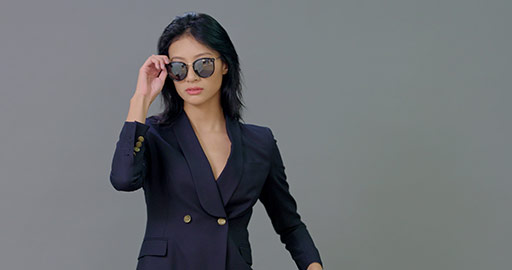 Cool young Chinese woman in suit,4K
