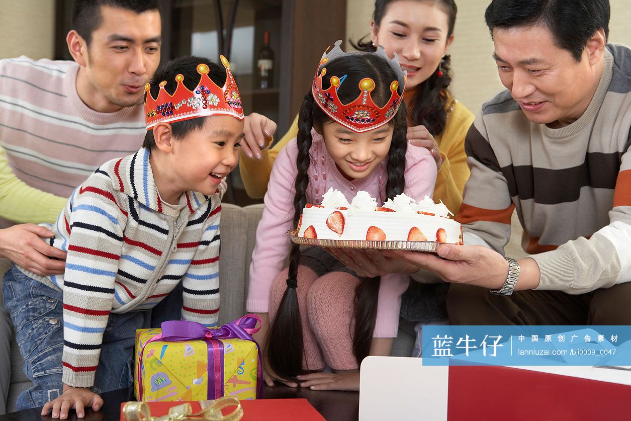 一家人过生日