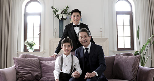 Happy Chinese family,4K