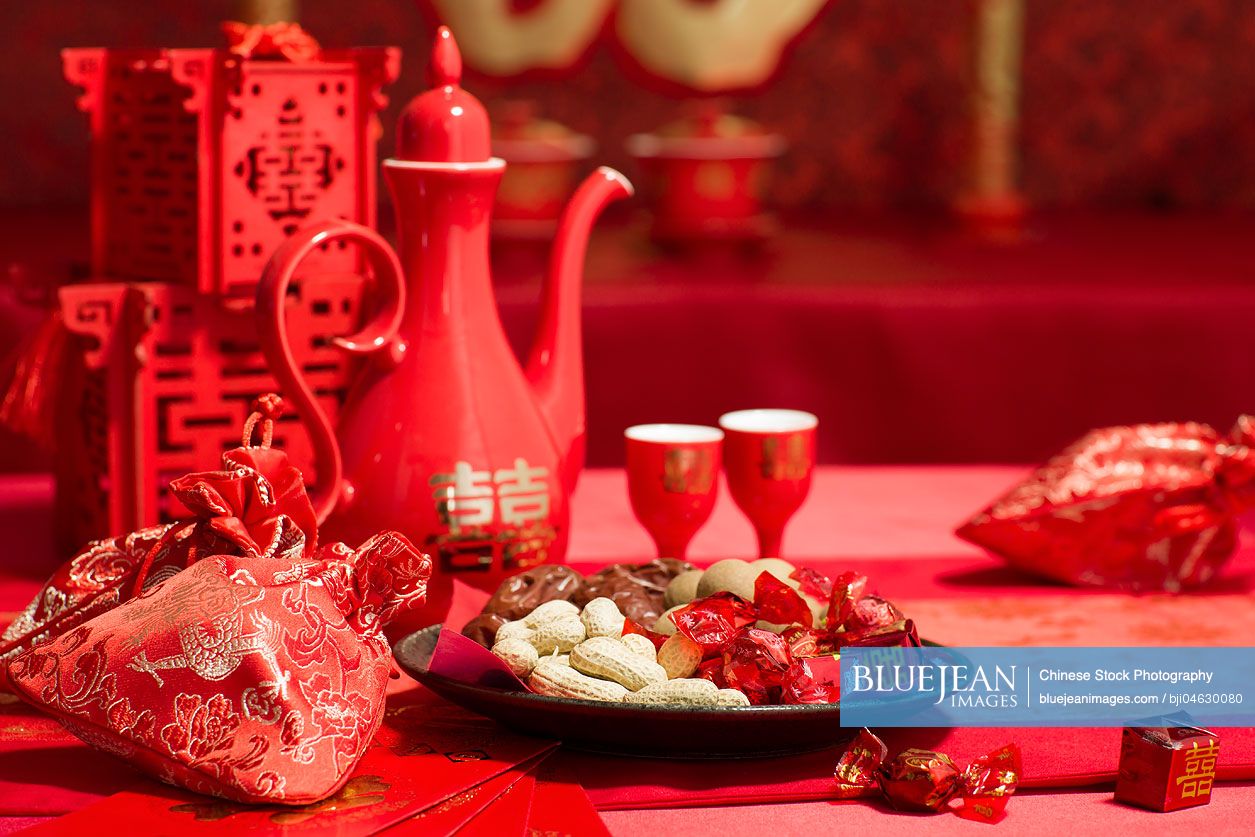 Traditional Chinese wedding elements