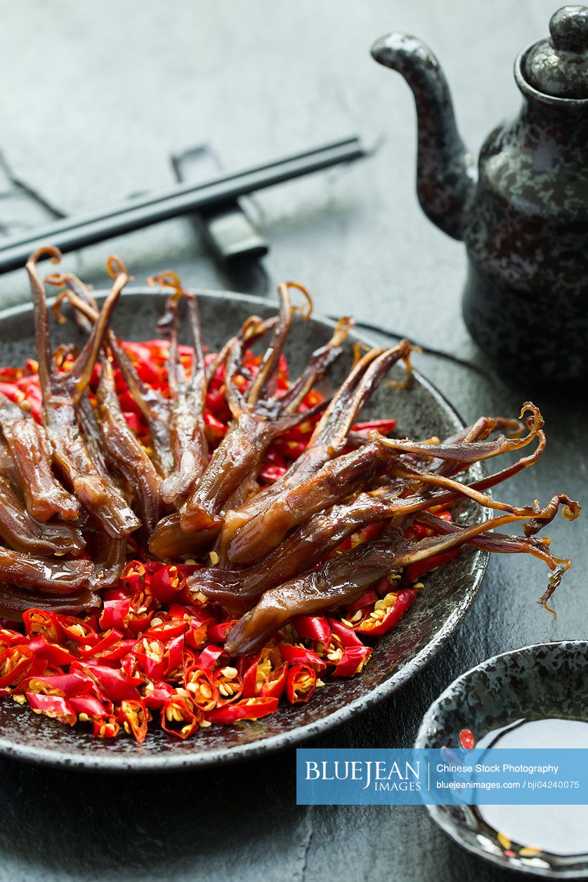 Chinese cuisine braised duck tongues