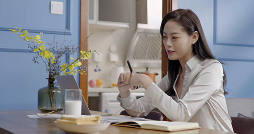Young businesswoman mastering the work-from-home lifestyle