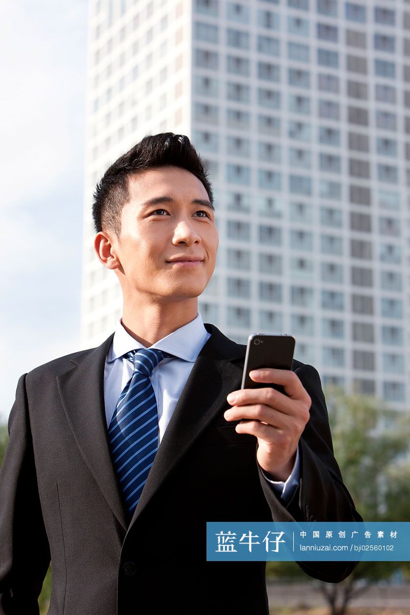 商务人士用手机