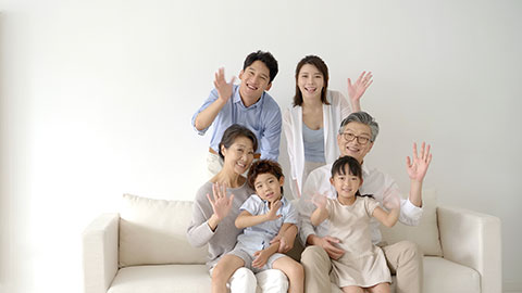 Happy Chinese family in living room,4K