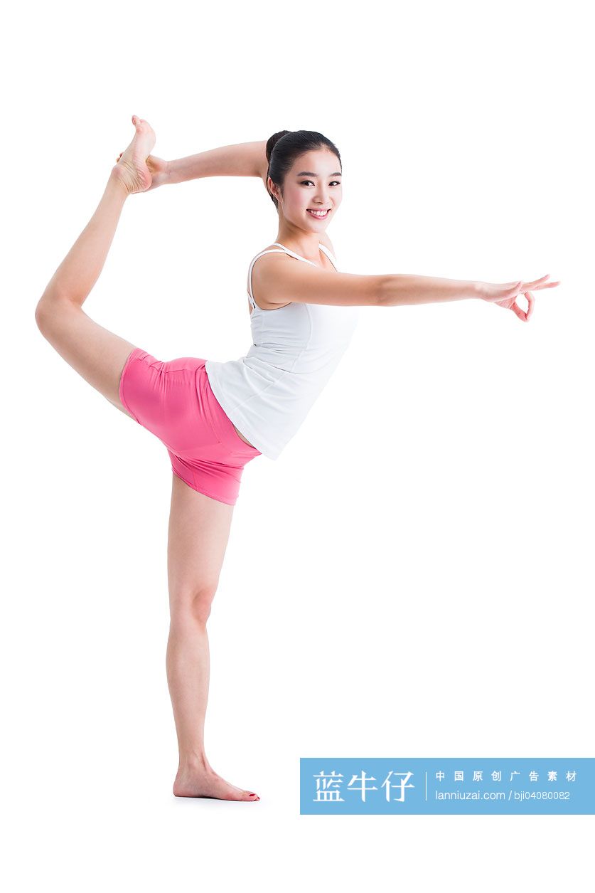 年轻女孩做瑜伽