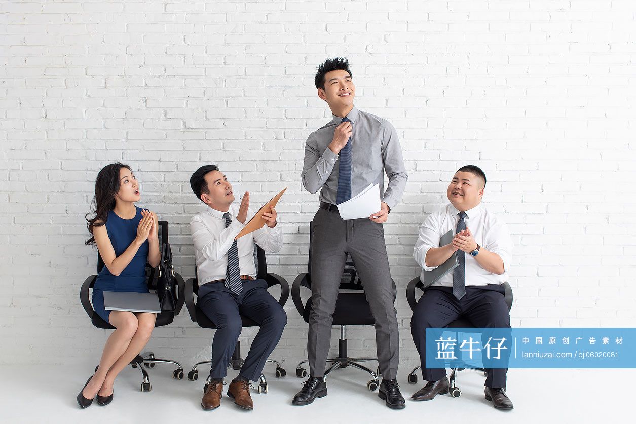 应聘者参加笔试