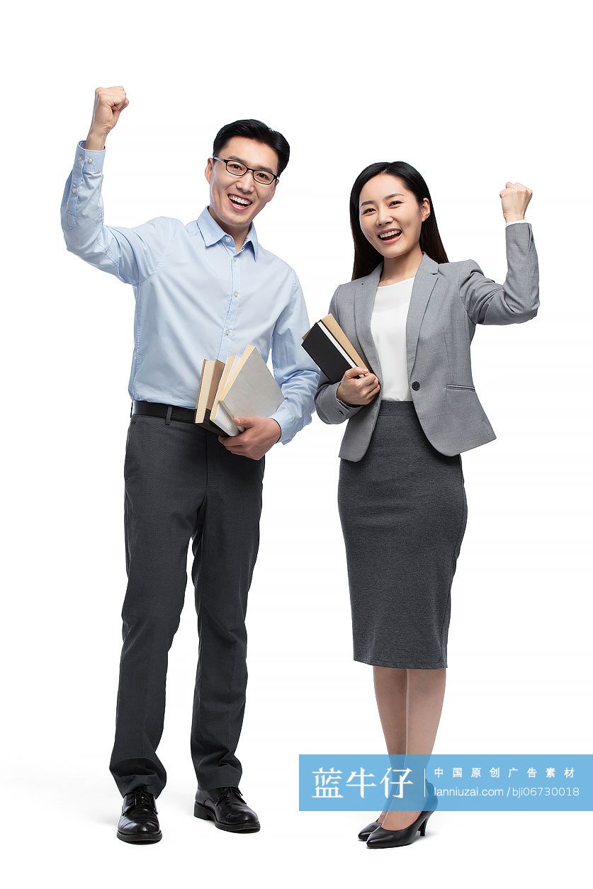 两位优秀的教师做加油鼓励手势