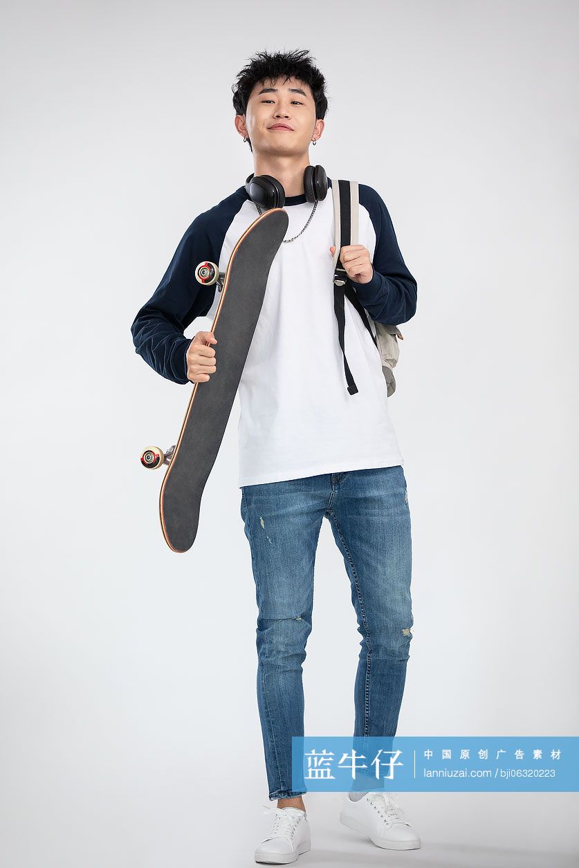 时尚的年轻男士