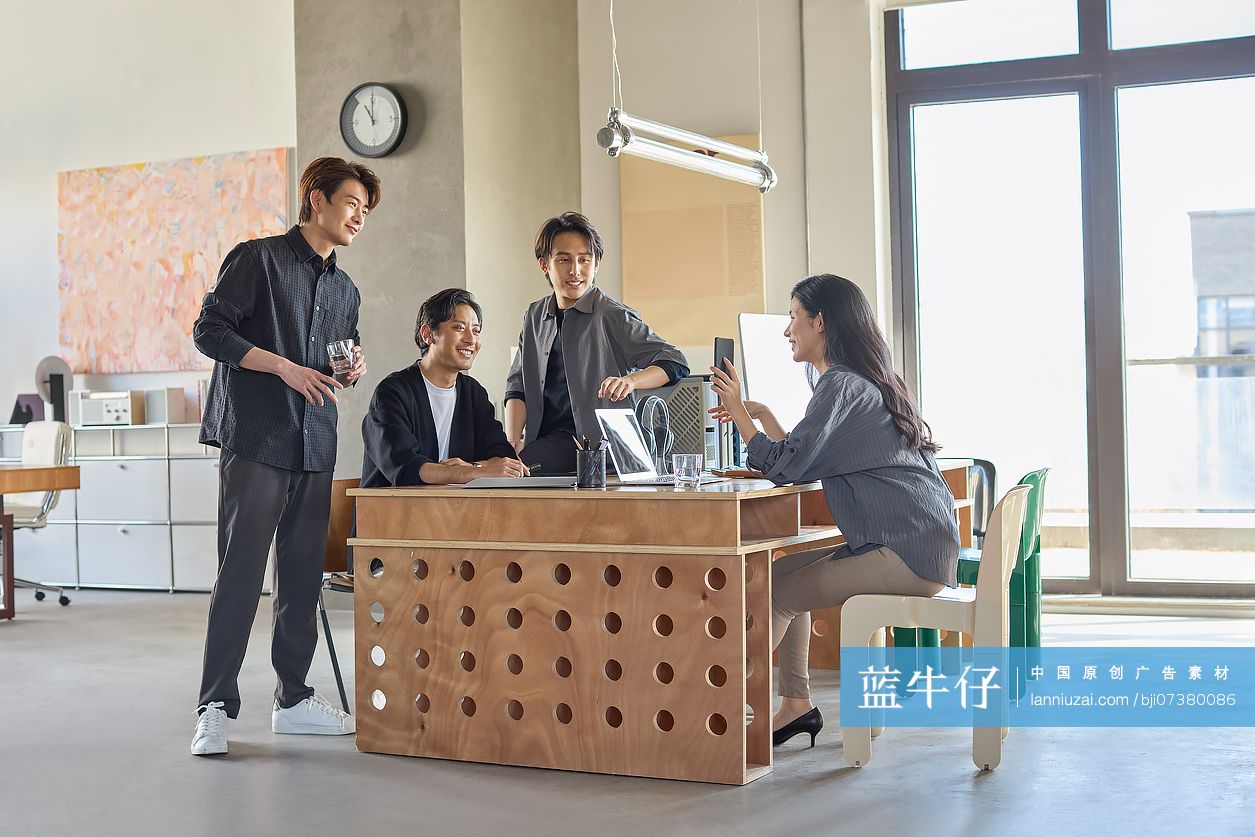 优秀且努力的工作团队