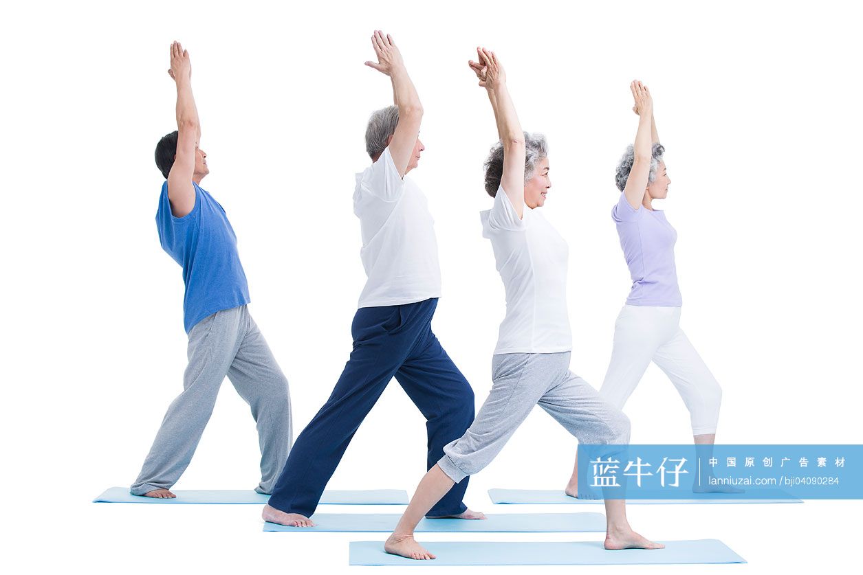 老年人练习瑜伽