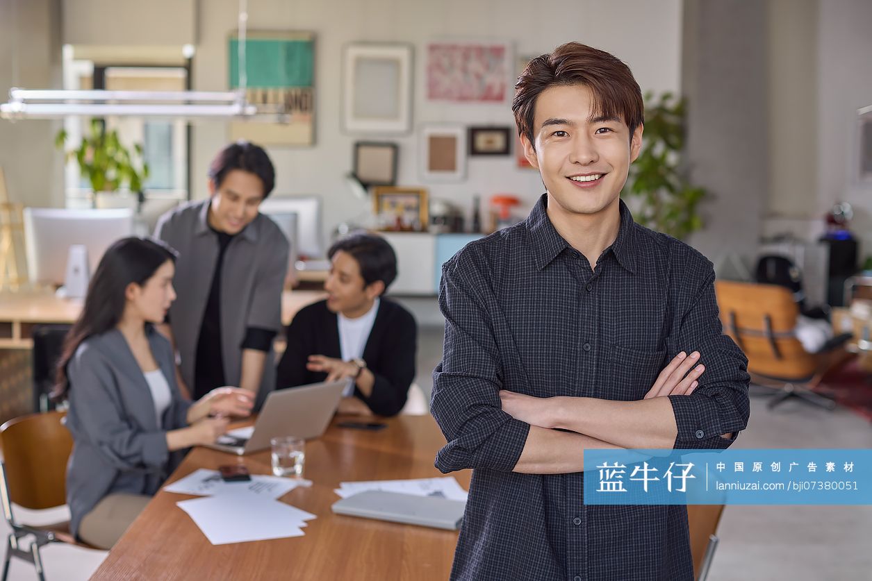 优秀且努力的工作团队