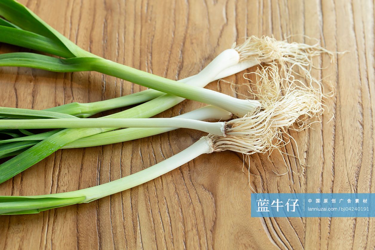 新鲜的蒜苗