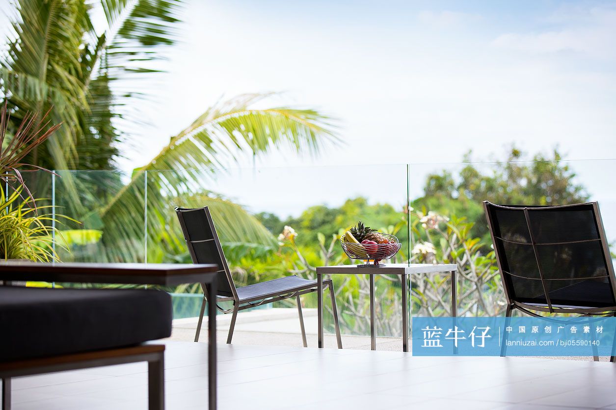 空无一人的阳台