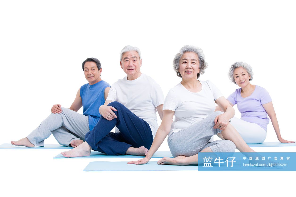 老年人练习瑜伽