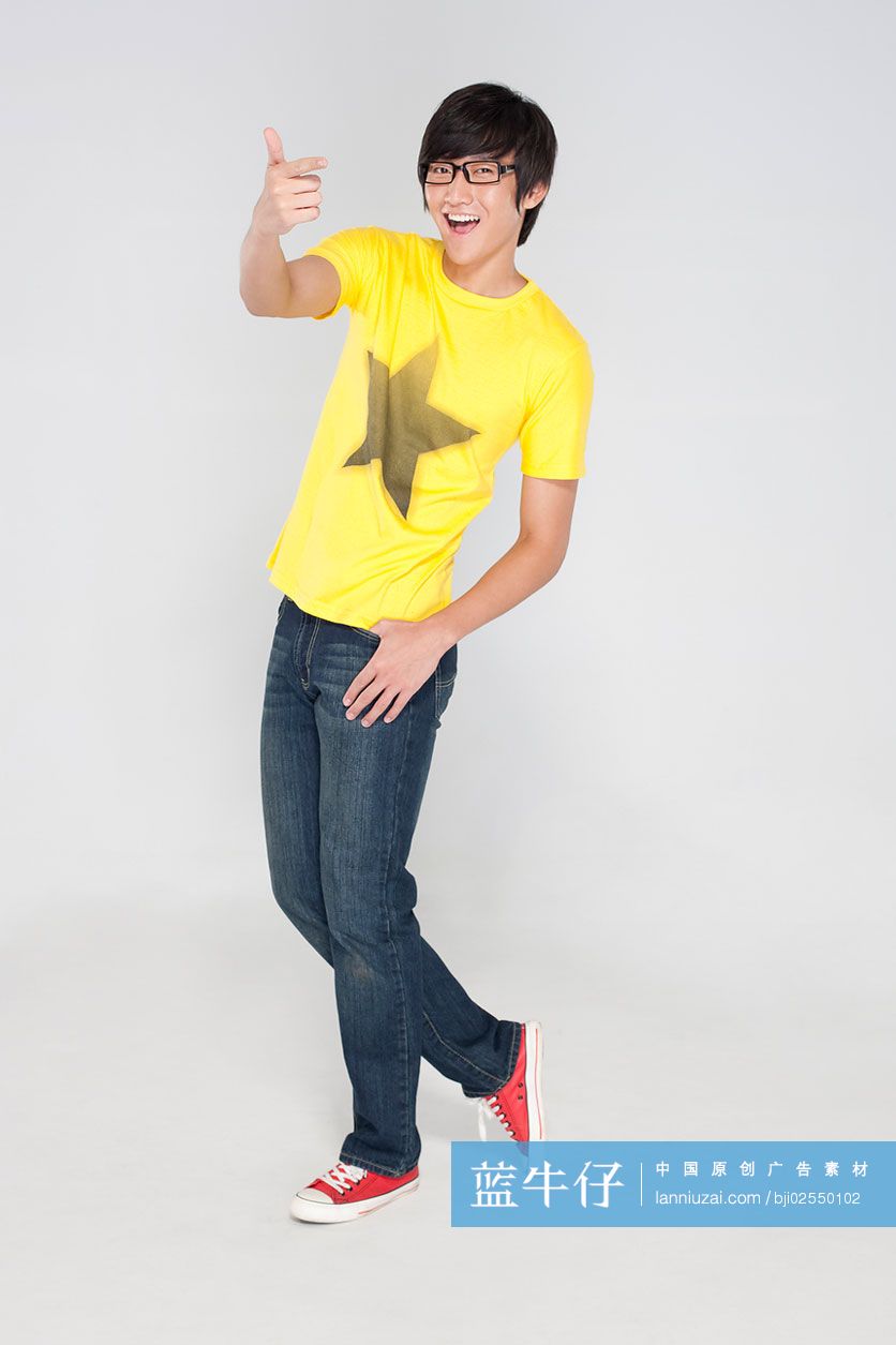 时尚青年男子肖像