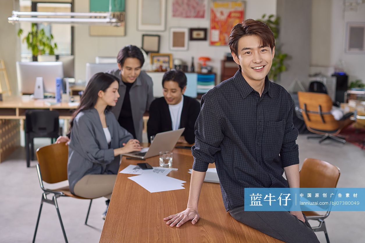 优秀且努力的工作团队