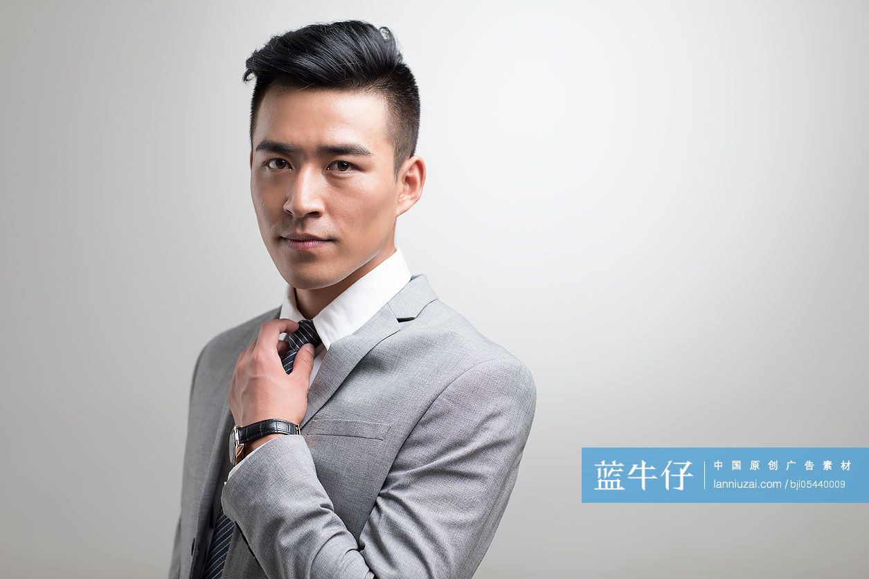 年轻商务男子肖像
