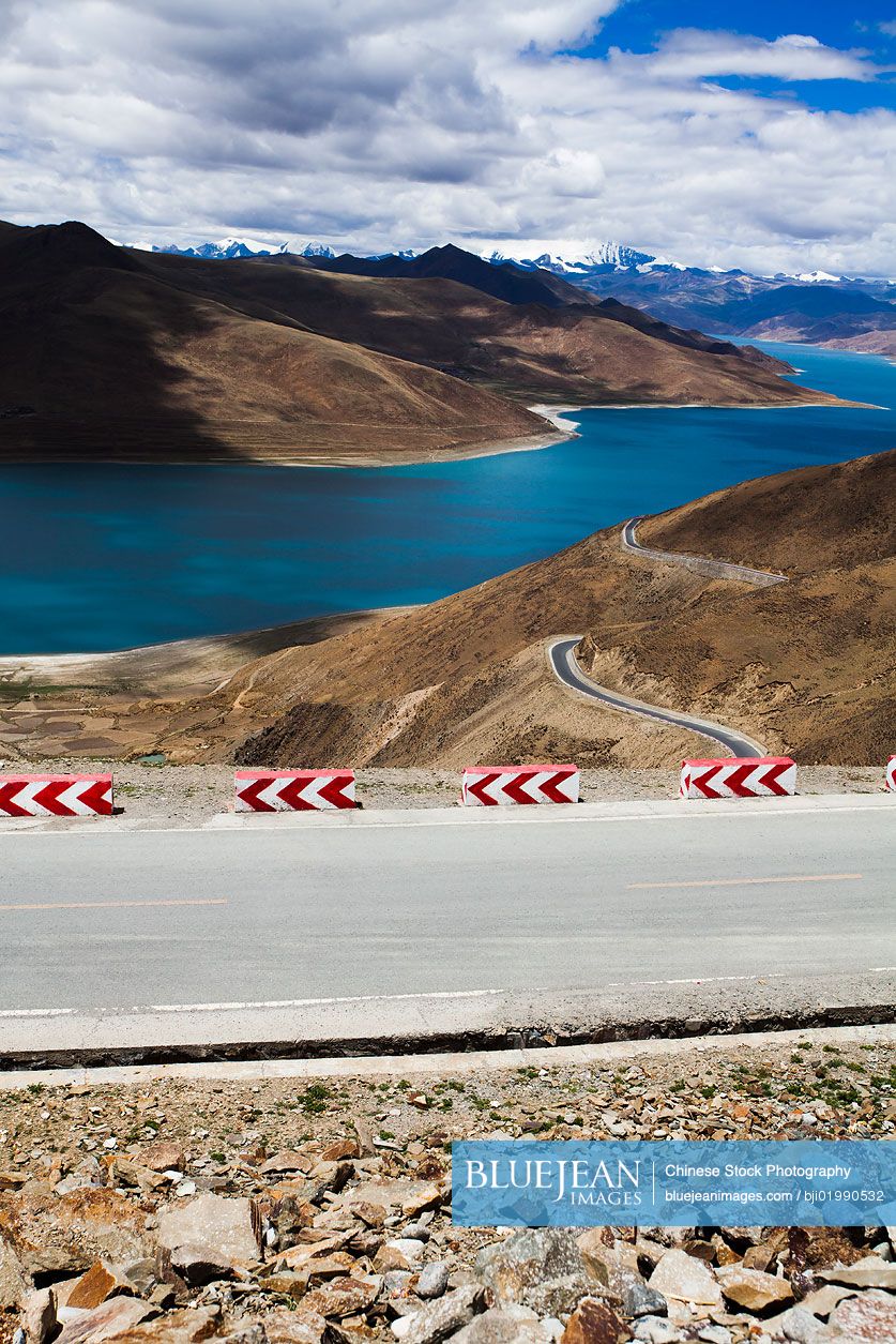 Road and Yamdrok Yamtso lake in Tibet, China