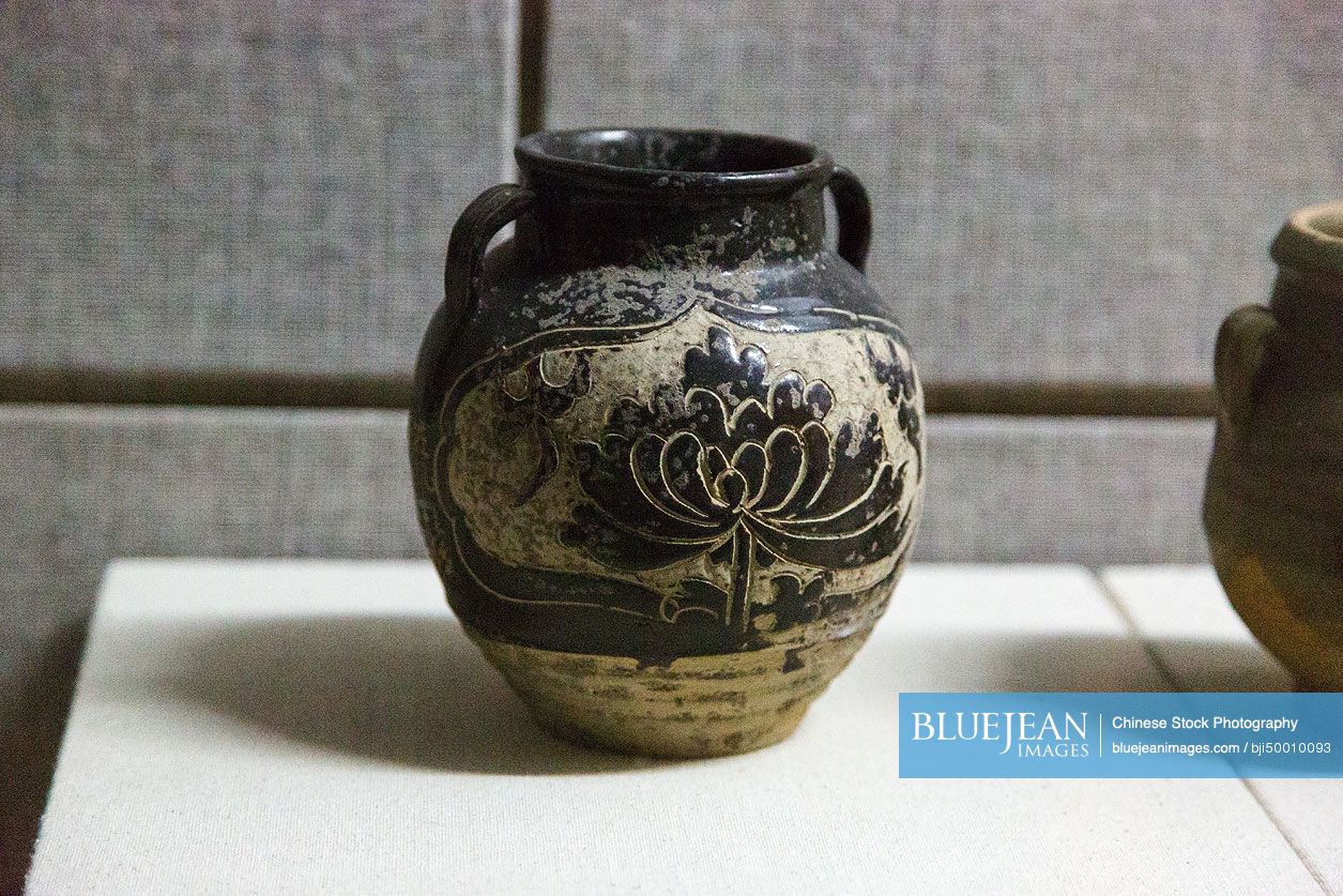 Chinese ancient pottery