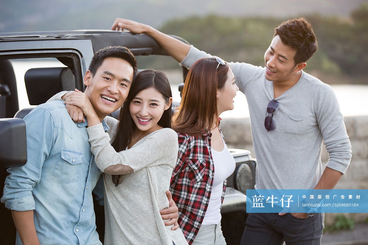 快乐年轻人周末自驾游