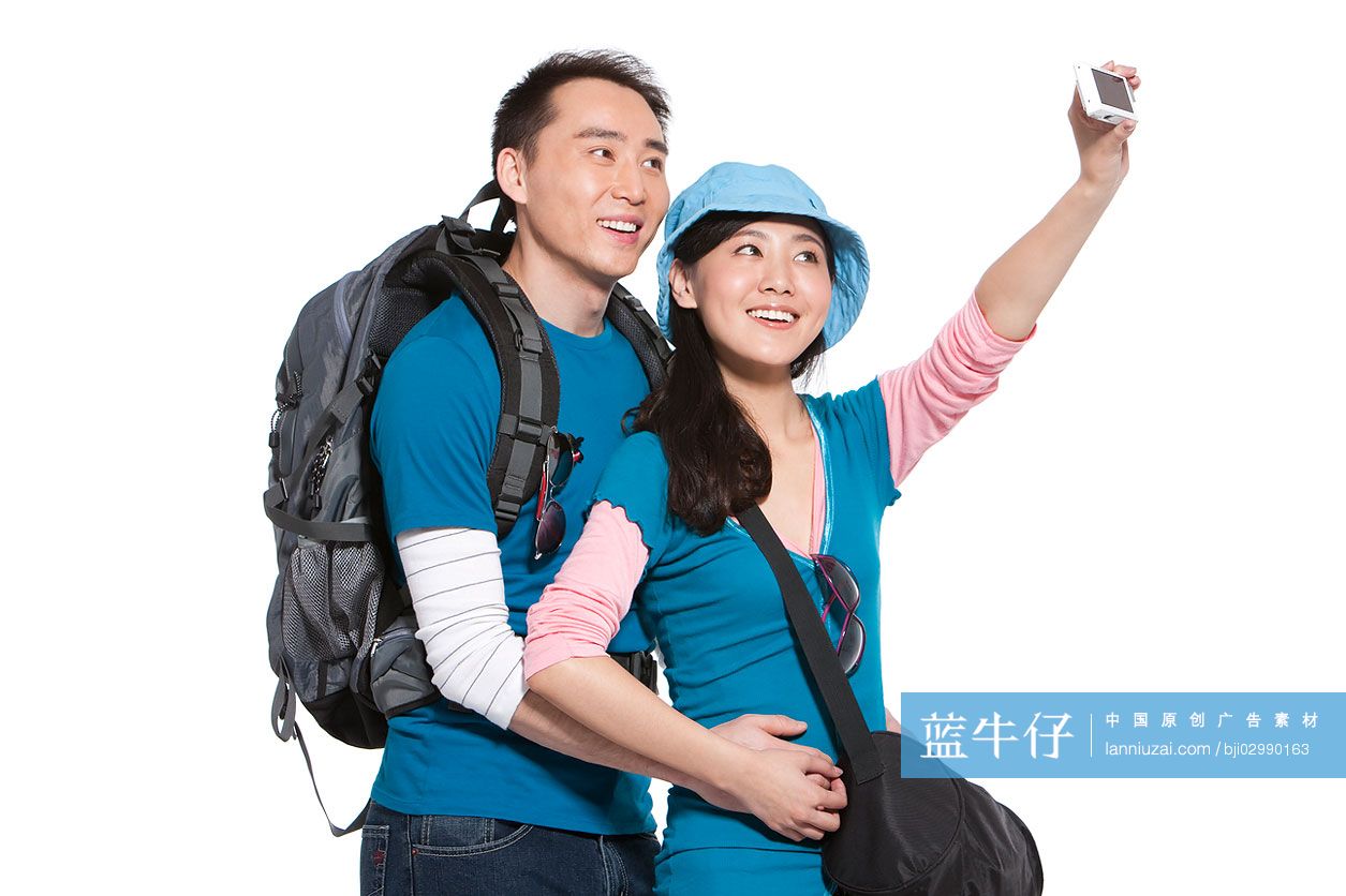 青年夫妇旅游肖像