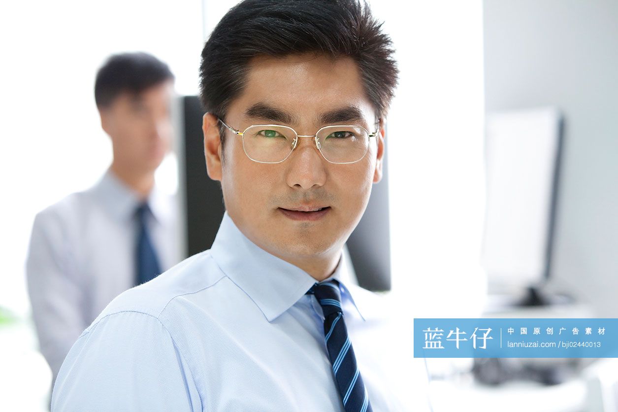 中年商务人士肖像