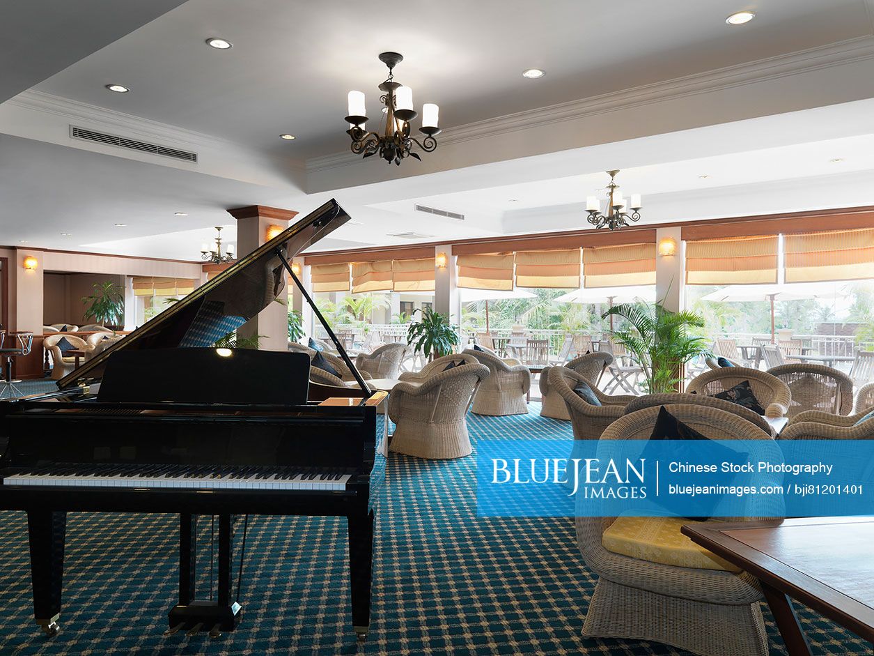 Grand piano in sitting area of hotel